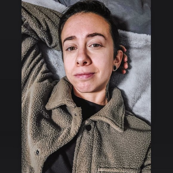 Meet your Posher, Erika - Picture 3 of 4